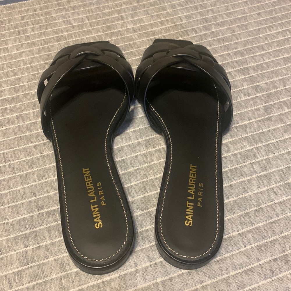 SAINT LAURENT TRIBUTE SANDALS IN SMOOTH LEATHER (Size: 7 US) Original Price $700